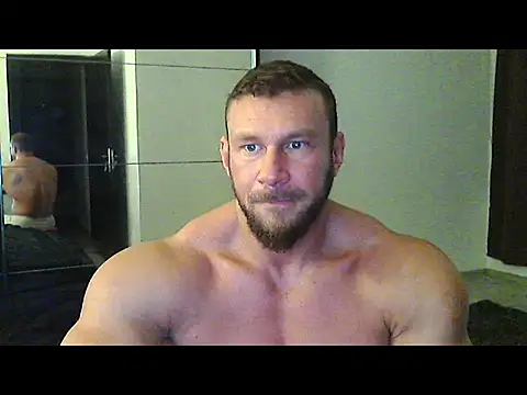 Snapshot of muscularkevin chatting on October 6, 3:48 am muscularkevin online show from October 6, 3:48 am