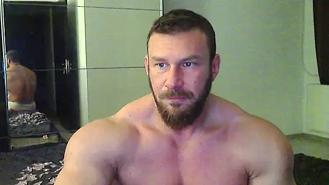 muscularkevin online show from April 3, 3:37 am