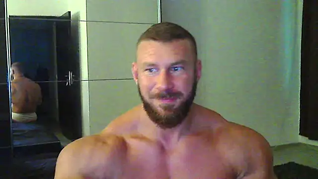 muscularkevin online show from July 2, 3:34 am