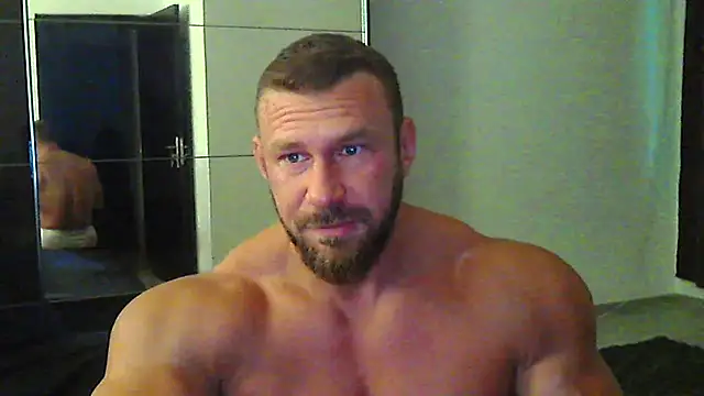 muscularkevin online show from July 10, 3:33 am