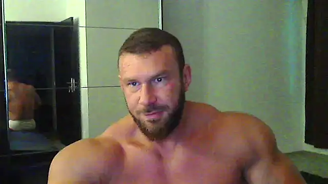 muscularkevin online show from July 17, 3:24 am