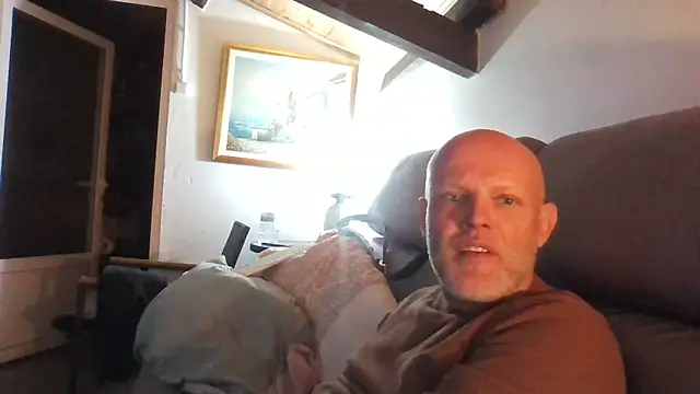 Snapshot of davigochi77bcn chatting on March 17, 10:38 pm davigochi77bcn online show from March 17, 10:38 pm