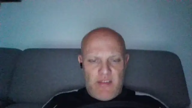 davigochi77bcn online show from December 21, 9:55 pm