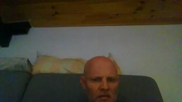 davigochi77bcn online show from February 4, 8:47 pm