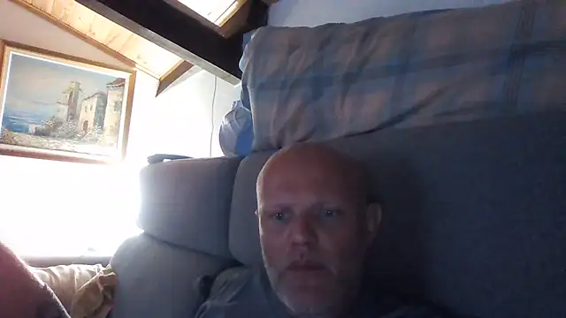Snapshot of davigochi77bcn chatting on July 16, 9:21 pm davigochi77bcn online show from July 16, 9:21 pm