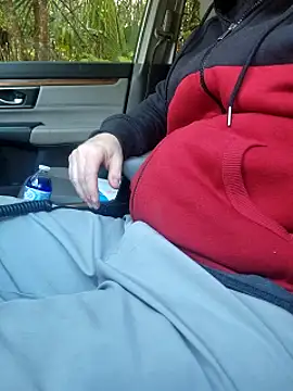 Snapshot of Hotredheadandtoungelasher chatting on December 13, 2:38 pm Hotredheadandtoungelasher online show from December 13, 2:38 pm