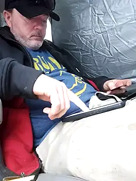 Snapshot of Hotredheadandtoungelasher chatting on December 19, 1:07 pm Hotredheadandtoungelasher online show from December 19, 1:07 pm