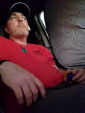 Snapshot of Hotredheadandtoungelasher chatting on December 29, 10:47 pm Hotredheadandtoungelasher online show from December 29, 10:47 pm