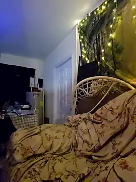 Snapshot of Hotredheadandtoungelasher chatting on December 31, 7:42 am Hotredheadandtoungelasher online show from December 31, 7:42 am