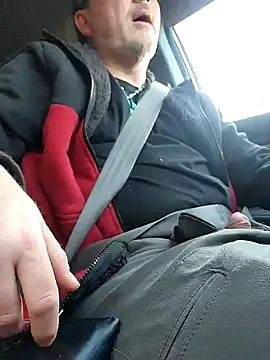 Snapshot of Hotredheadandtoungelasher chatting on January 3, 1:25 pm Hotredheadandtoungelasher online show from January 3, 1:25 pm