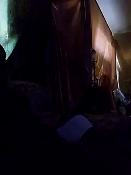 Snapshot of Hotredheadandtoungelasher chatting on January 7, 9:25 pm Hotredheadandtoungelasher online show from January 7, 9:25 pm