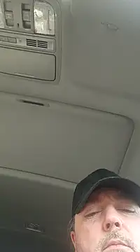 Snapshot of Hotredheadandtoungelasher chatting on January 10, 6:49 pm Hotredheadandtoungelasher online show from January 10, 6:49 pm