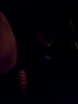 Snapshot of Hotredheadandtoungelasher chatting on January 12, 2:03 am Hotredheadandtoungelasher online show from January 12, 2:03 am