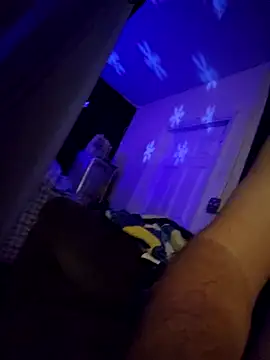 Snapshot of Hotredheadandtoungelasher chatting on January 17, 9:17 am Hotredheadandtoungelasher online show from January 17, 9:17 am