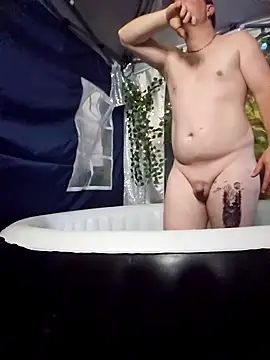 Snapshot of Hotredheadandtoungelasher chatting on March 4, 3:15 pm Hotredheadandtoungelasher online show from March 4, 3:15 pm