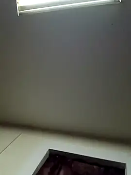 Snapshot of Hotredheadandtoungelasher chatting on March 16, 8:21 am Hotredheadandtoungelasher online show from March 16, 8:21 am