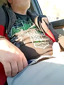 Snapshot of Hotredheadandtoungelasher chatting on March 18, 12:58 pm Hotredheadandtoungelasher online show from March 18, 12:58 pm