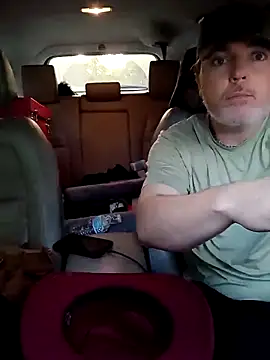 Snapshot of Hotredheadandtoungelasher chatting on March 20, 11:02 pm Hotredheadandtoungelasher online show from March 20, 11:02 pm