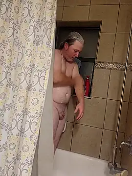 Snapshot of Hotredheadandtoungelasher chatting on October 4, 3:15 am Hotredheadandtoungelasher online show from October 4, 3:15 am