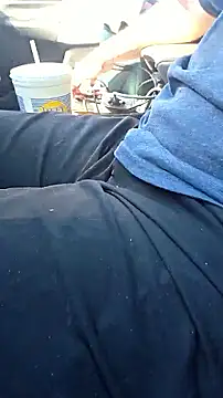 Snapshot of Hotredheadandtoungelasher chatting on October 14, 7:47 pm Hotredheadandtoungelasher online show from October 14, 7:47 pm