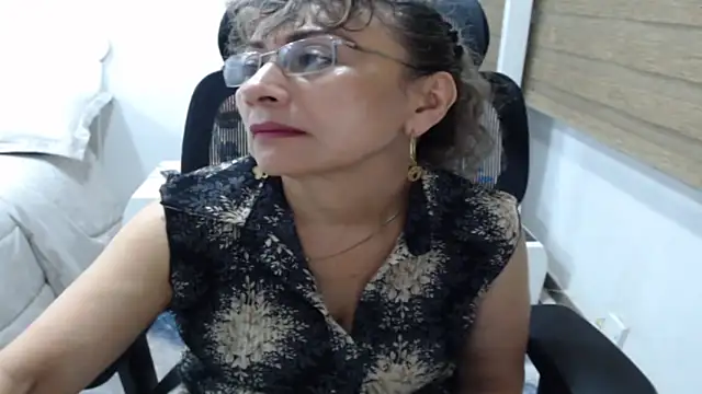 Snapshot of jesy_hot chatting on May 29, 12:30 am jesy hot online show from May 29, 12:30 am