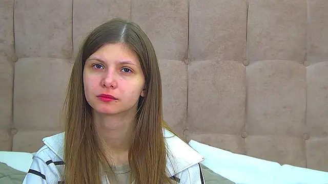 AudreyBarlow online show from March 15, 7:03 am