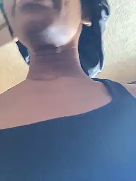 Jasmine FullsShine online show from November 18, 6:01 pm