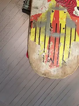 Snapshot of raphadoors19 chatting on March 1, 7:10 am raphadoors19 online show from March 1, 7:10 am