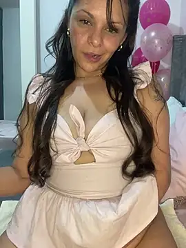 Snapshot of Kataliina chatting on March 17, 7:57 am Kataliina online show from March 17, 7:57 am