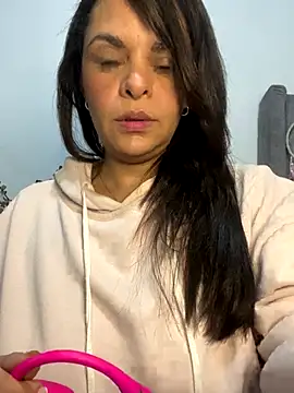 Snapshot of Kataliina chatting on October 8, 4:10 am Kataliina online show from October 8, 4:10 am