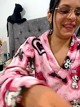 Snapshot of Kataliina chatting on January 17, 4:06 am Kataliina online show from January 17, 4:06 am