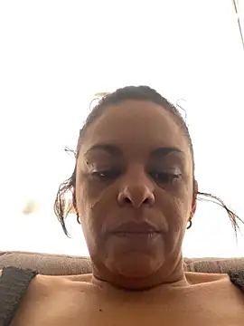 Snapshot of Kataliina chatting on February 15, 3:31 pm Kataliina online show from February 15, 3:31 pm