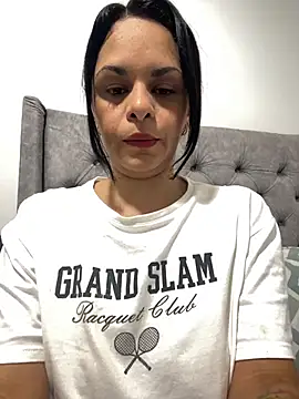 Snapshot of Kataliina chatting on February 18, 3:02 am Kataliina online show from February 18, 3:02 am