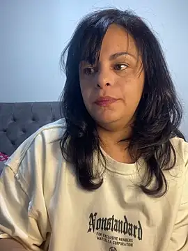 Snapshot of Kataliina chatting on May 19, 4:19 am Kataliina online show from May 19, 4:19 am