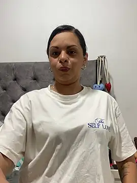 Snapshot of Kataliina chatting on May 30, 6:21 am Kataliina online show from May 30, 6:21 am