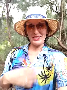 Snapshot of Eliza_Wendy chatting on September 24, 9:12 am Eliza Wendy online show from September 24, 9:12 am