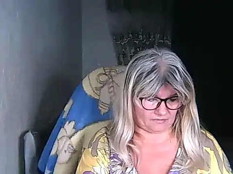 Diana 49 online show from November 27, 8:00 pm