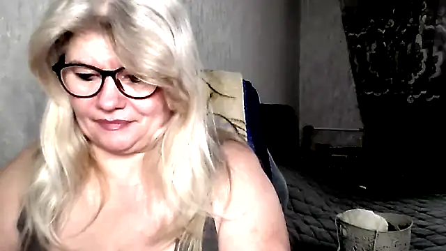 Diana 49 online show from February 17, 8:55 am