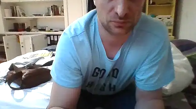 MmaxX004 online show from February 22, 7:23 am