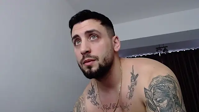  DylanGreen online show from March 12, 9:12 am