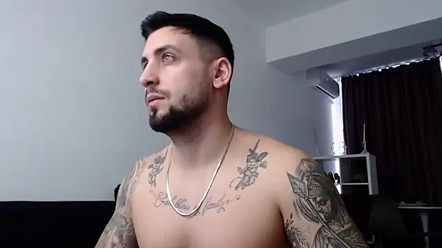  DylanGreen online show from March 18, 8:36 am