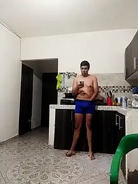 Chocolatinajet online show from April 15, 11:27 pm