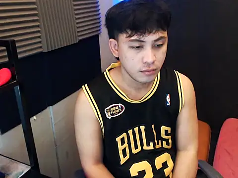 princeJayX online show from June 18, 9:14 am