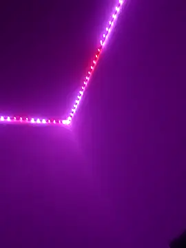 Snapshot of Zoni111 chatting on September 20, 1:56 pm Zoni111 online show from September 20, 1:56 pm