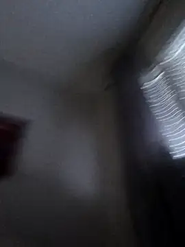 Snapshot of Zoni111 chatting on November 15, 1:40 pm Zoni111 online show from November 15, 1:40 pm