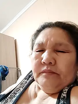 Zulfiya Bruce online show from March 22, 6:36 pm