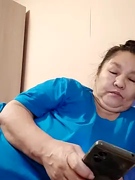 Zulfiya Bruce online show from November 26, 3:24 pm