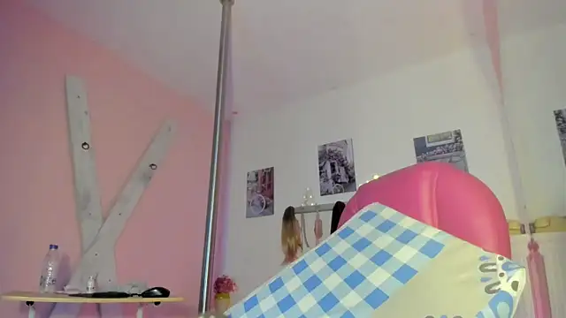 CAMILA--REY online show from February 11, 12:16 pm