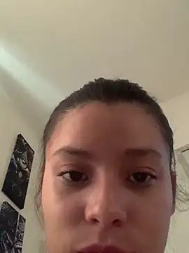 Snapshot of 3littleschoolteens chatting on October 11, 7:01 pm 3littleschoolteens online show from October 11, 7:01 pm