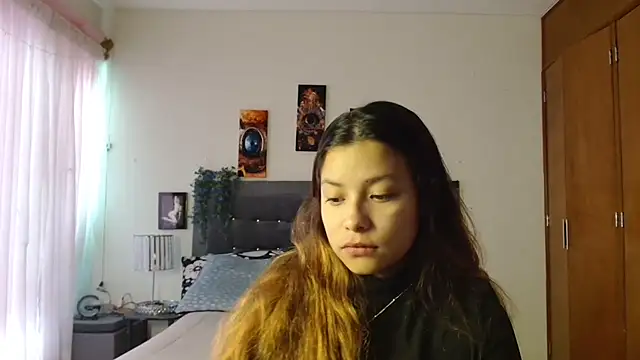 Snapshot of 3littleschoolteens chatting on October 27, 4:00 pm 3littleschoolteens online show from October 27, 4:00 pm